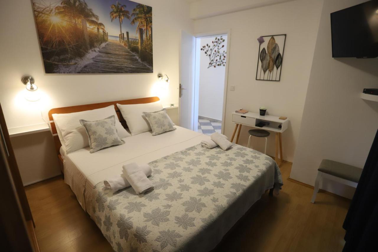 Apartment Relaxing Sea View, Okrug Gornji Exterior foto